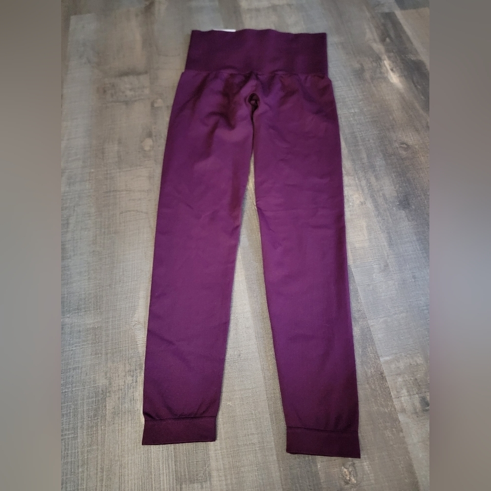 Knix Good To Go Seamless Leggings size small - Picture 5 of 7